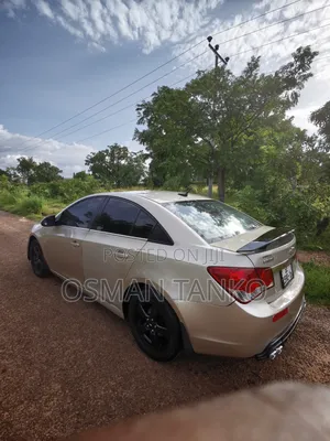 Chevrolet Cruze 2012 Brown
