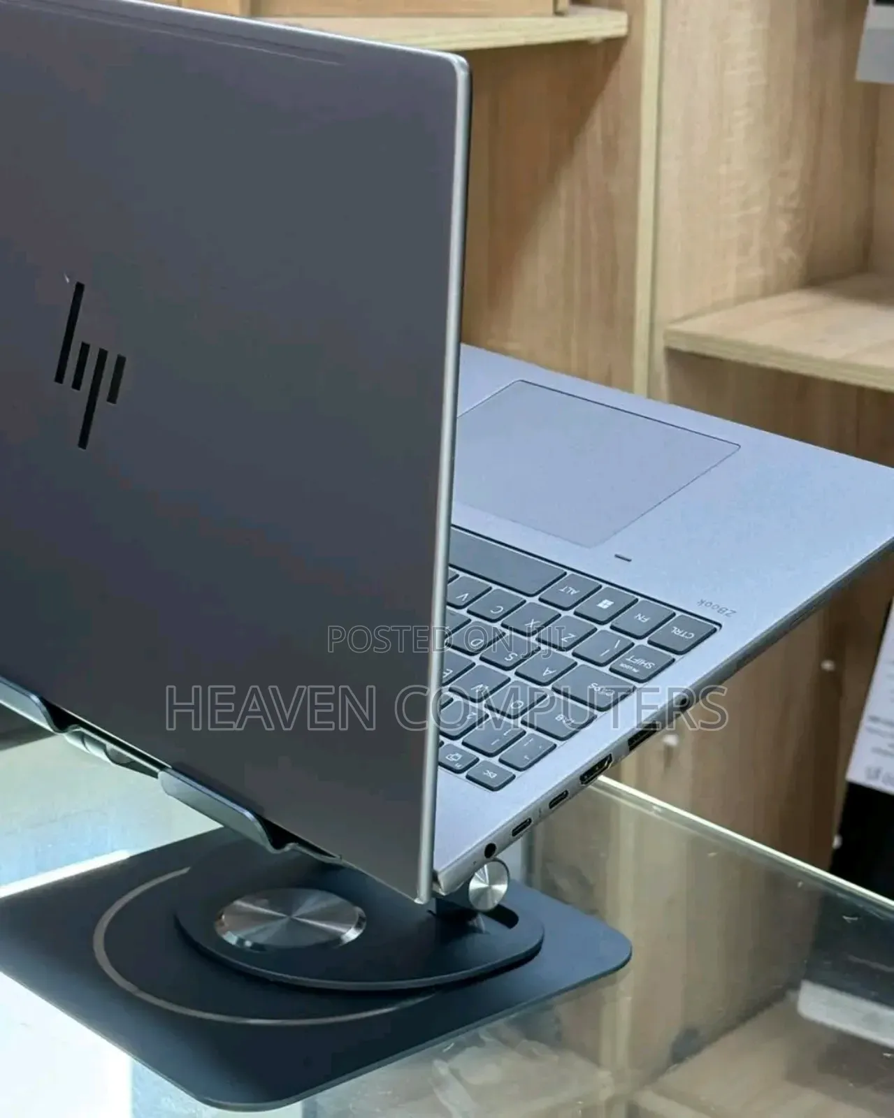 New Laptop HP ZBook Studio 32GB Intel Core Ultra 7 SSD 1T