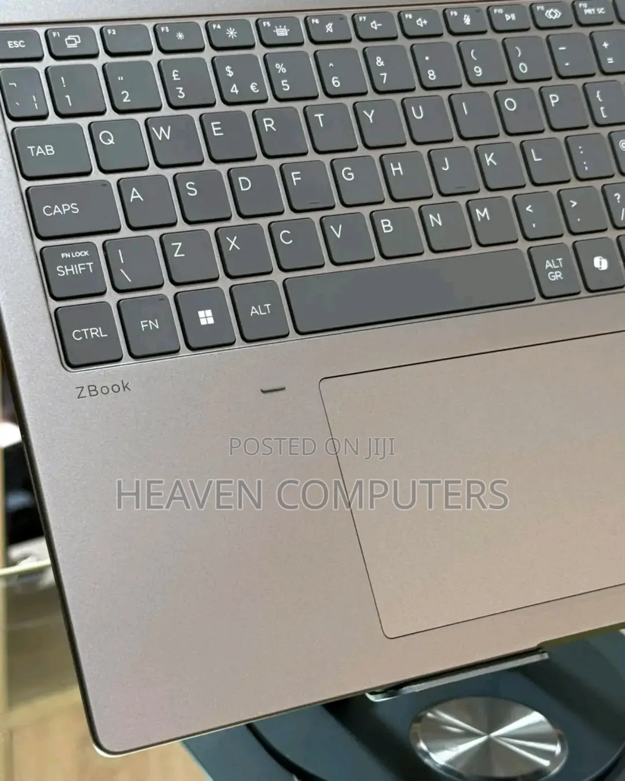 New Laptop HP ZBook Studio 32GB Intel Core Ultra 7 SSD 1T
