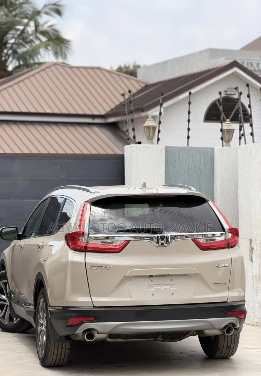 Honda CR-V Touring AWD 2019 Brown