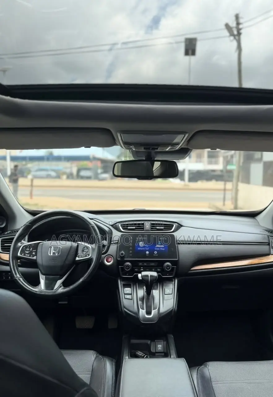 Honda CR-V Touring AWD 2019 Brown