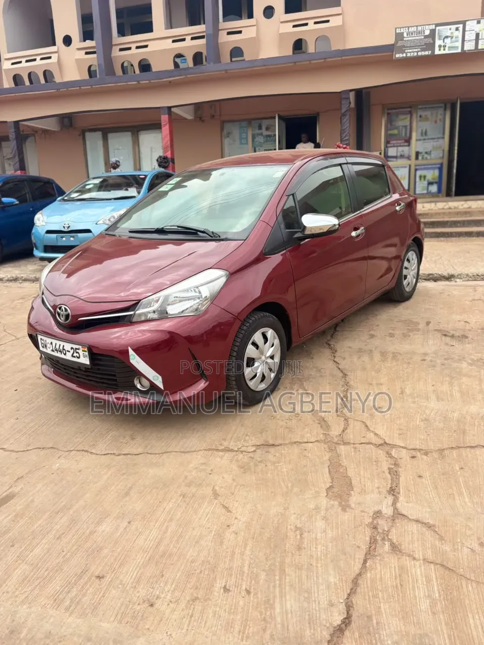 Toyota Vitz 1.3 FWD 5dr 2015 Brown