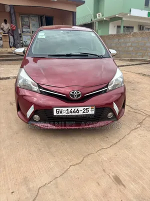 Toyota Vitz 1.3 FWD 5dr 2015 Brown