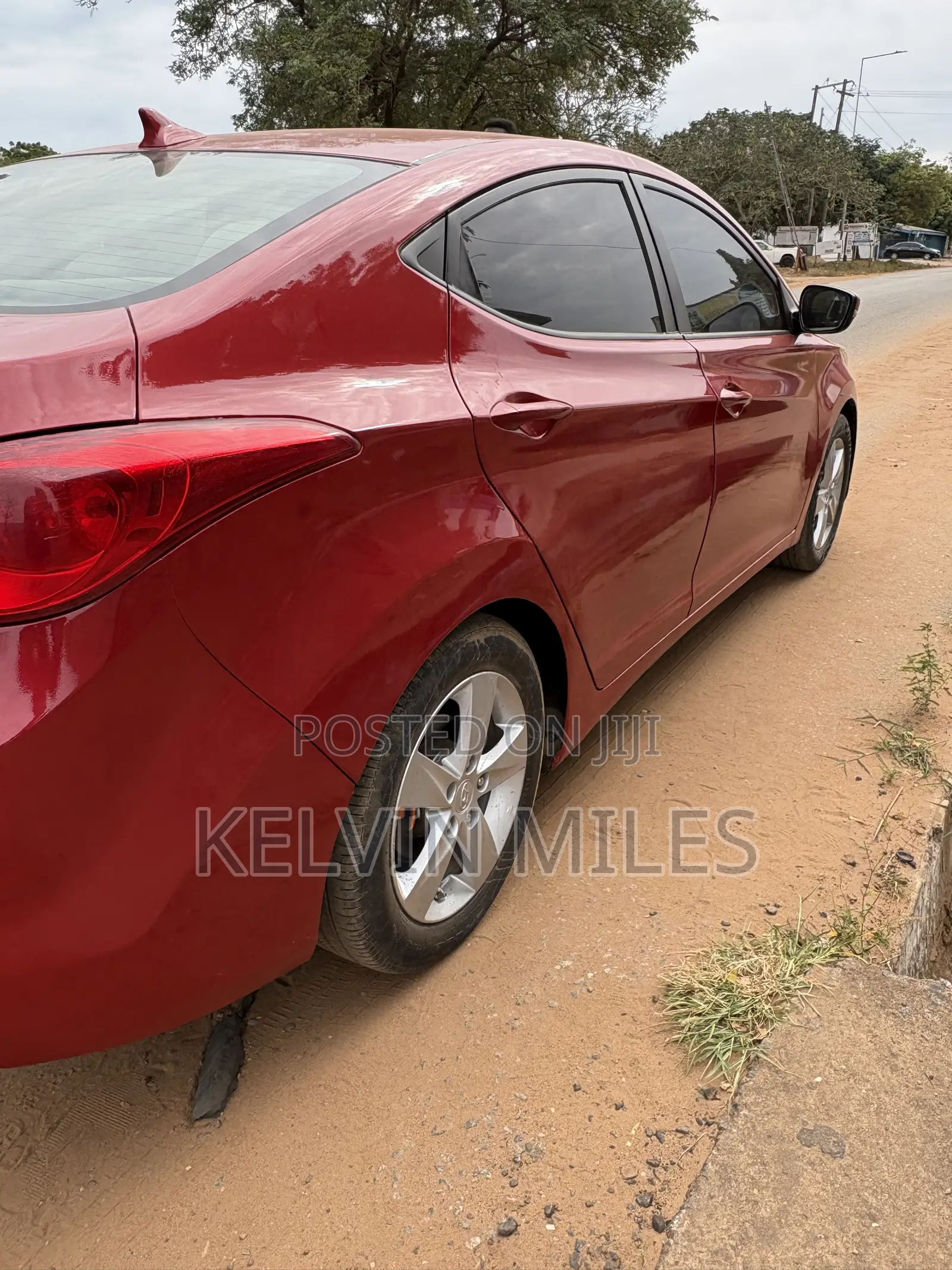 Hyundai Elantra GLS Sedan FWD (1.8L 4cyl 6A) 2013 Red