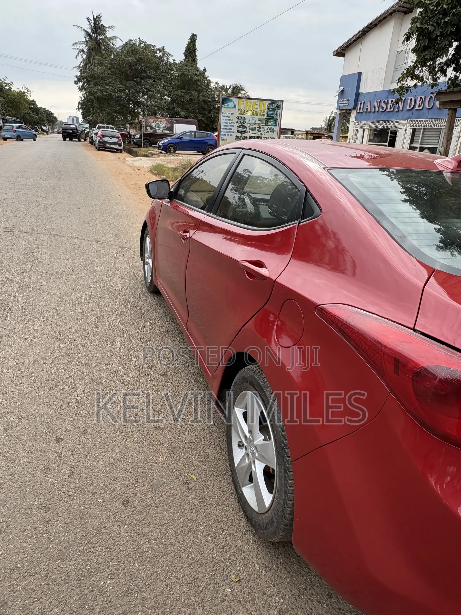 Hyundai Elantra GLS Sedan FWD (1.8L 4cyl 6A) 2013 Red