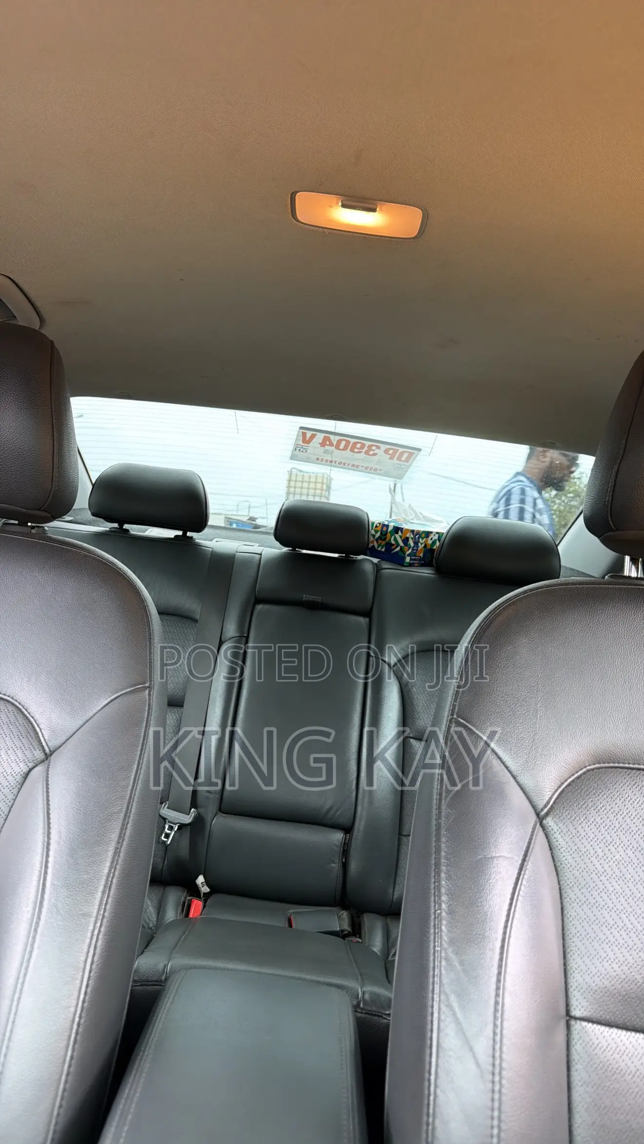 Hyundai Elantra Limited Sedan FWD (2.0L 4cyl 6A) 2017 Silver