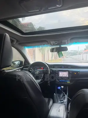 Toyota Corolla 2016 Black