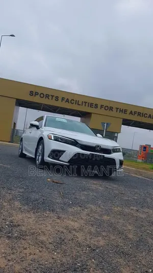 Honda Civic EX 2022 White