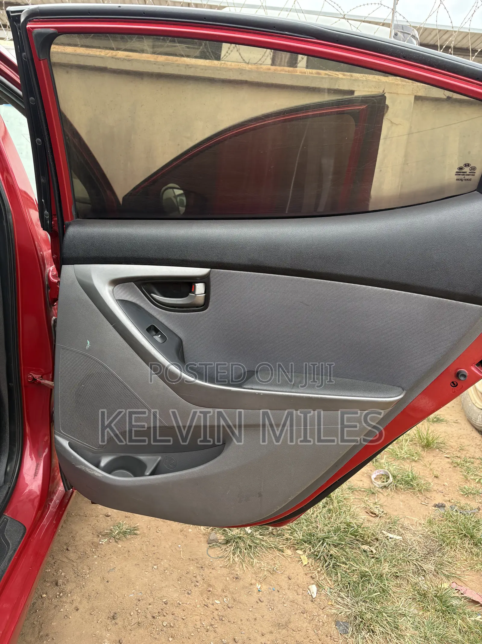 Hyundai Elantra GLS Sedan FWD (1.8L 4cyl 6A) 2013 Red