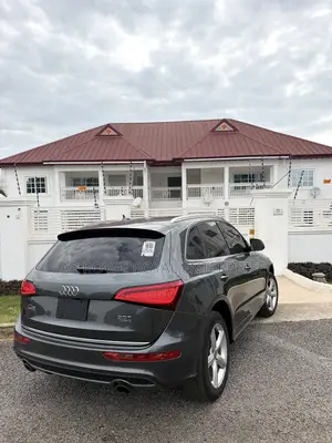 Audi Q5 2017 Gray