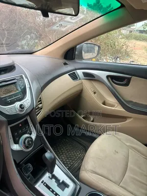 Hyundai Elantra 2013 Black