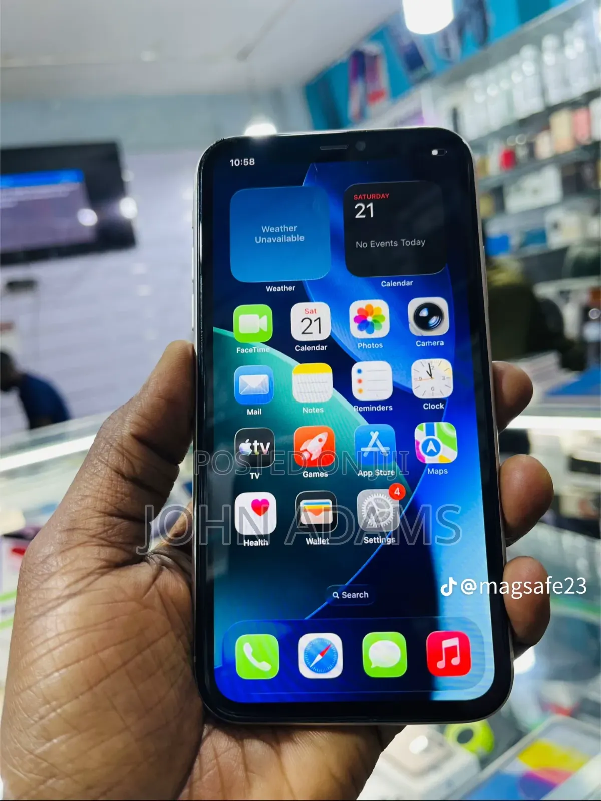 Apple iPhone 11 64 GB White