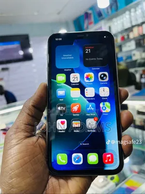 Apple iPhone 11 64 GB White
