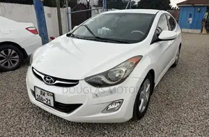 Hyundai Elantra 2013 White