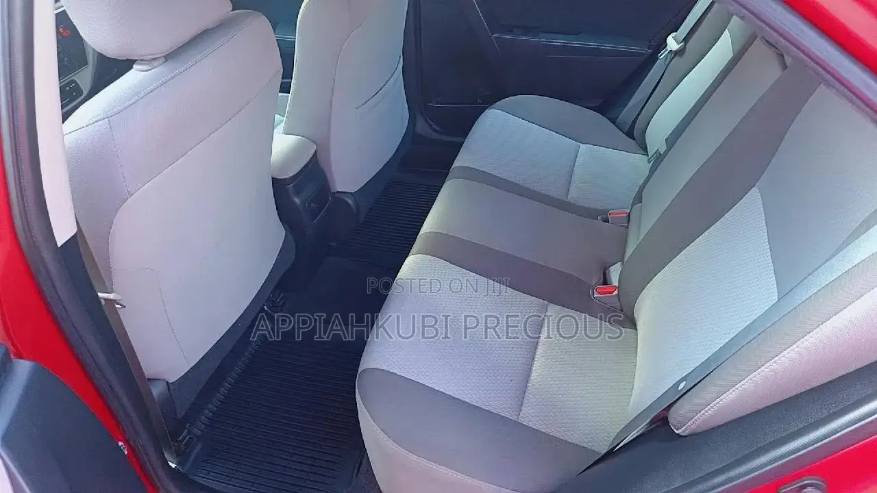 Toyota Corolla SE (1.8L 4cyl 2A) 2019 Red