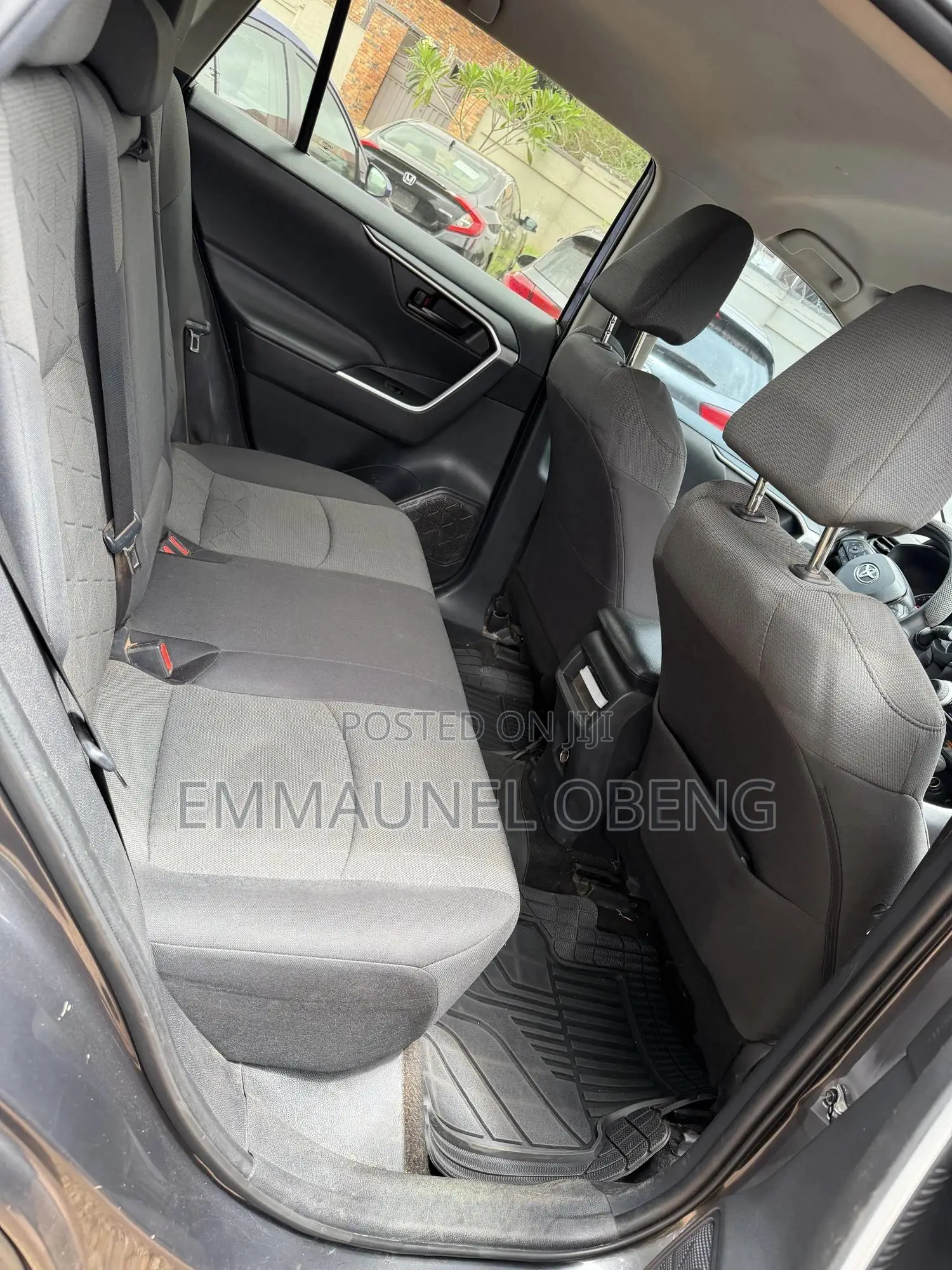 Toyota RAV4 2021 Gray
