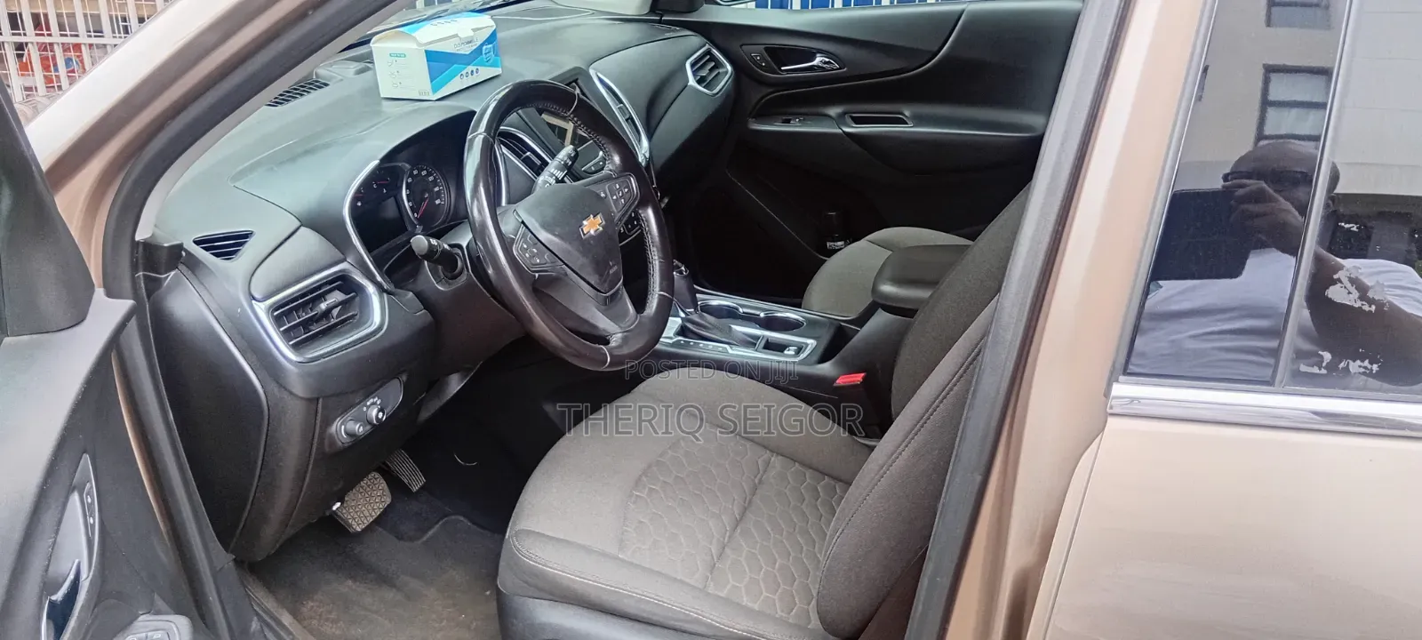 Chevrolet Equinox LT w/1LT AWD 2019 Gold