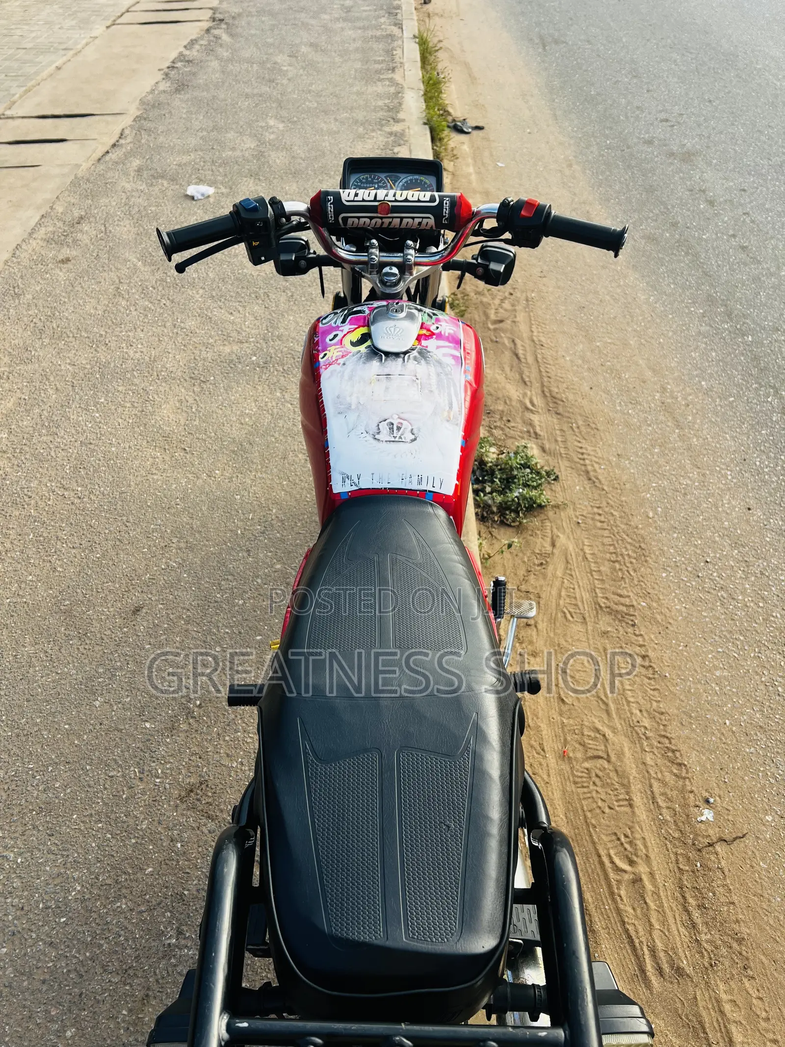 Royal RY125 2025 Red