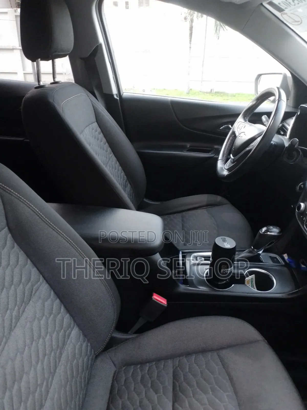 Chevrolet Equinox LT w/1LT AWD 2019 Gold