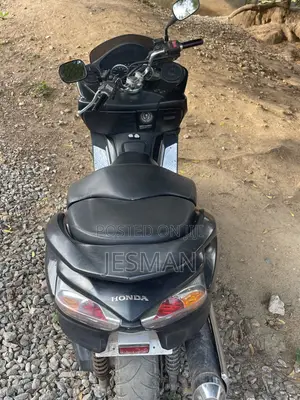 Honda Forza 2012 Black