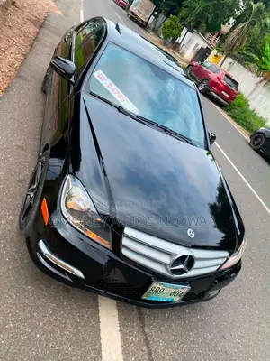 Mercedes-Benz C250 2014 Black