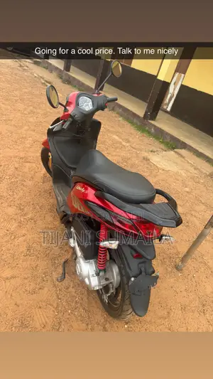 Piaggio Scooter 2019 Red