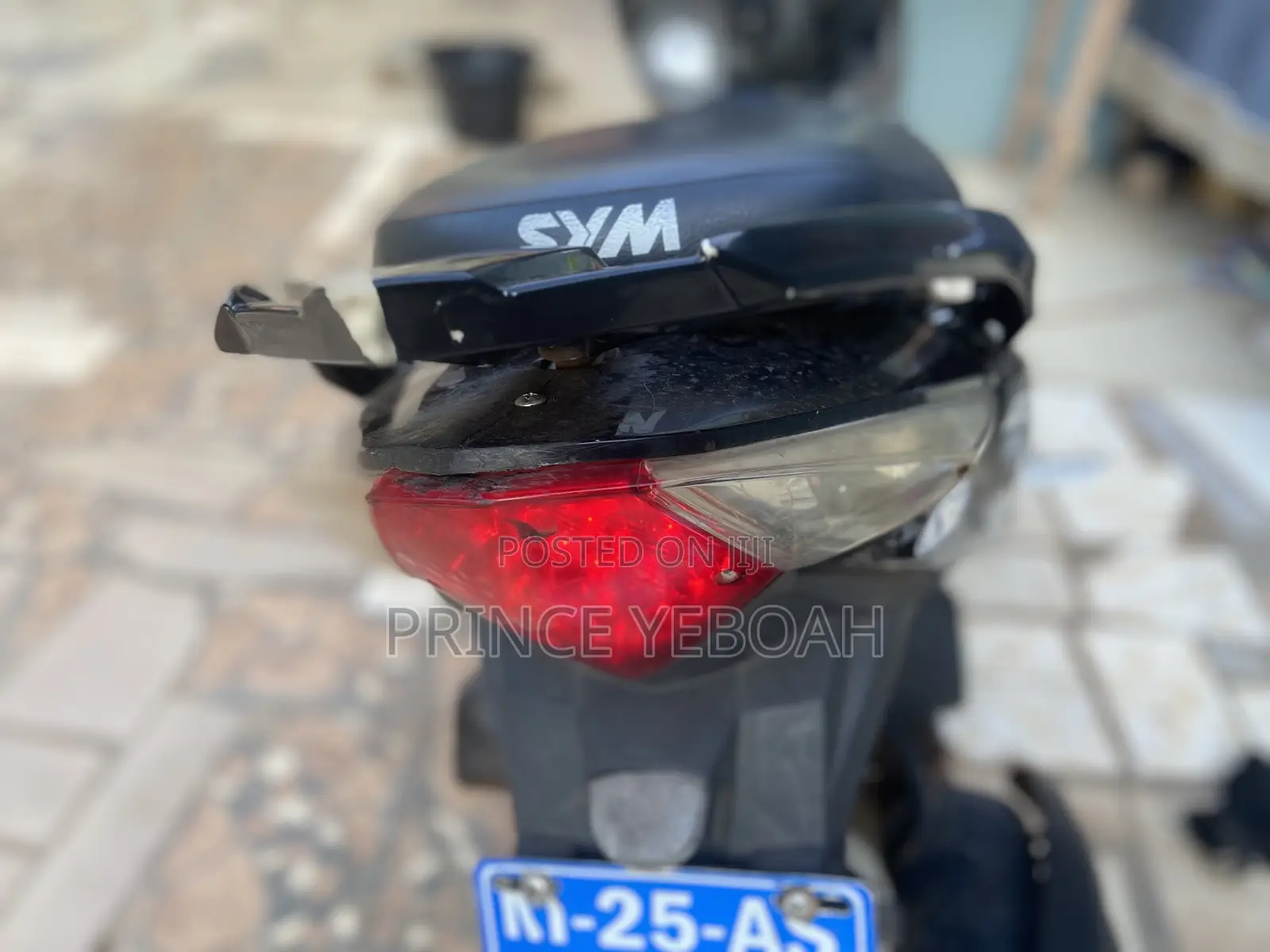 SYM Symnh 2025 Black
