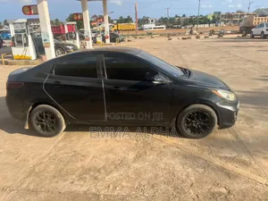 Hyundai Accent 2013 Black