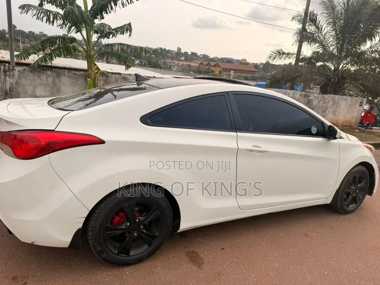 Hyundai Elantra GS Coupe FWD (1.8L 4cyl 6A) 2013 White