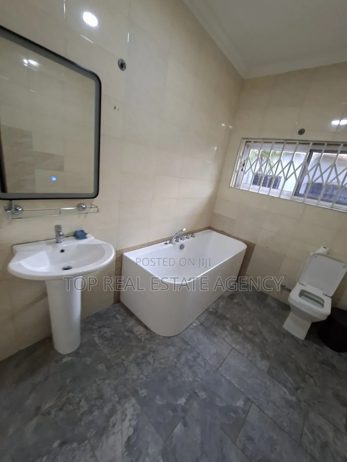 3bdrm Apartment in North Legon Antis for rent