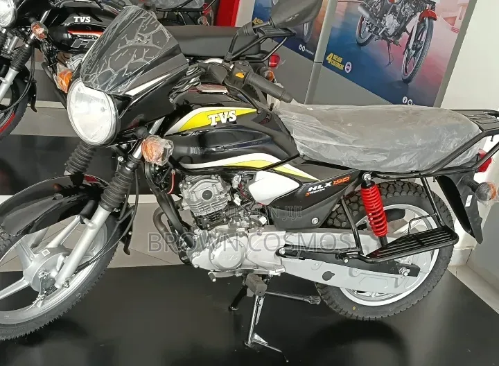 New TVS HLX 125 2026 Black