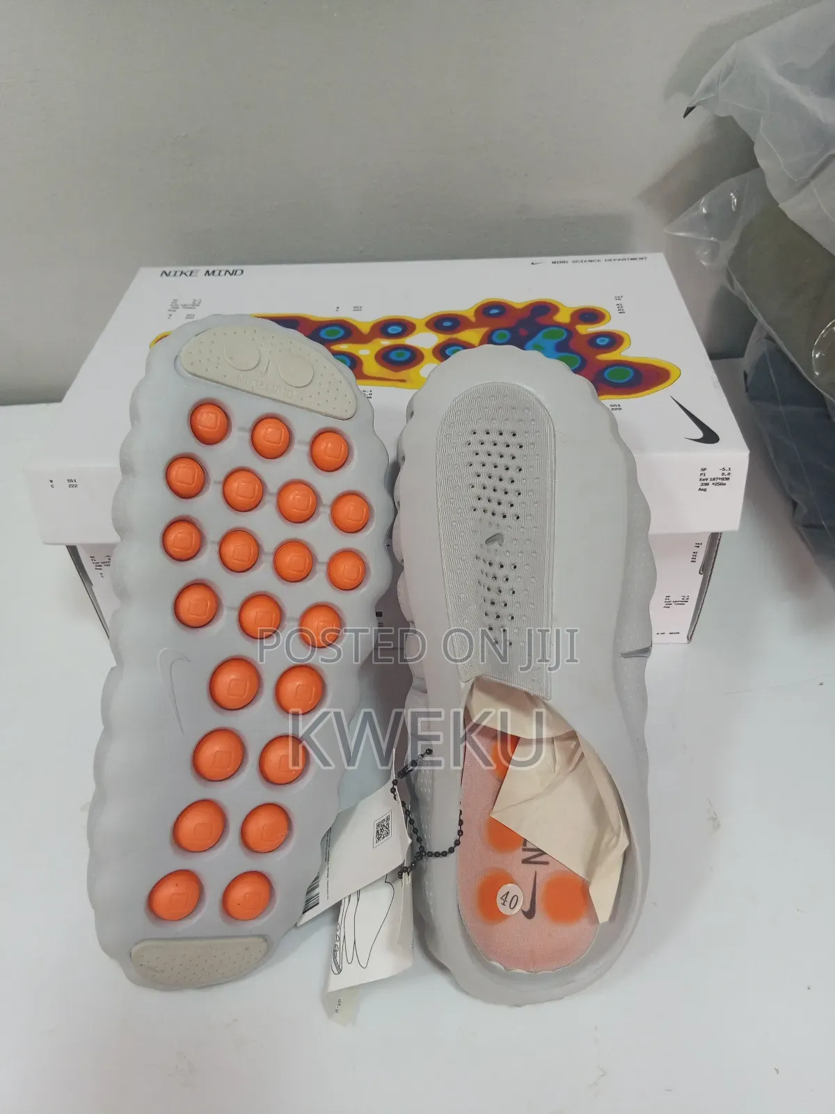 Nike Mind Shoes