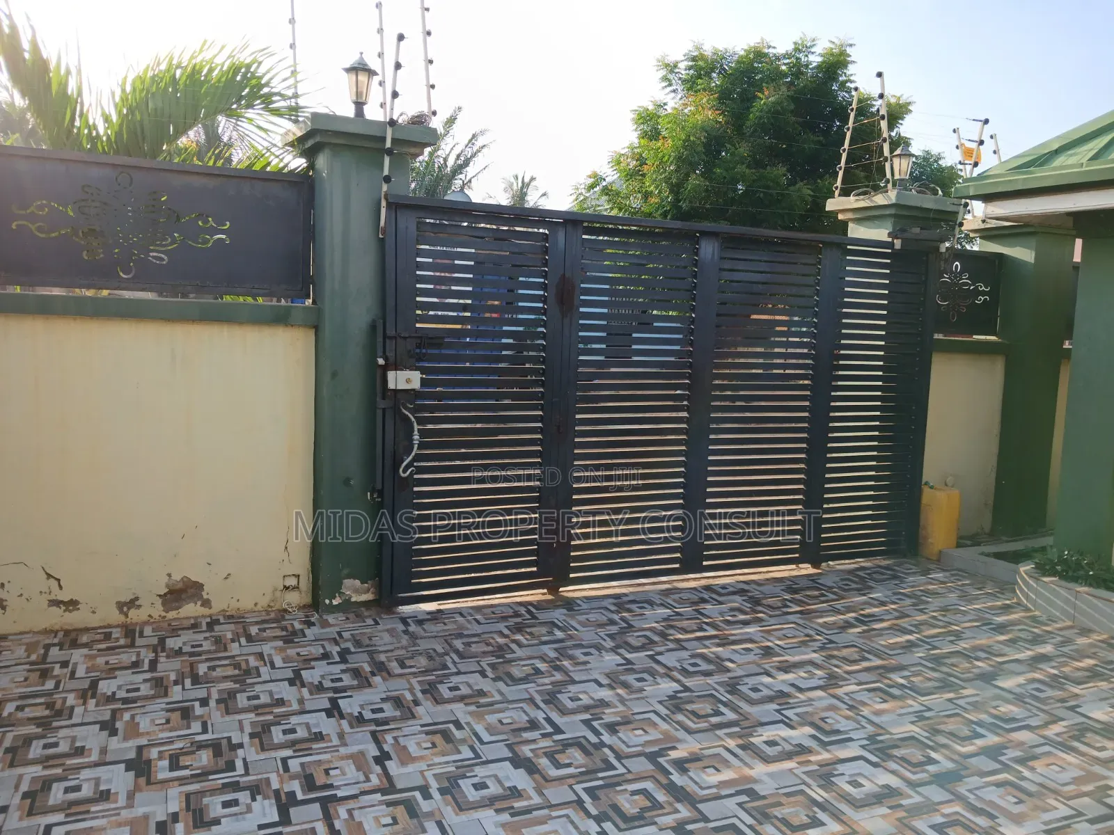 2bdrm House in Lekma Enclave, Tsui-Bleoo for sale