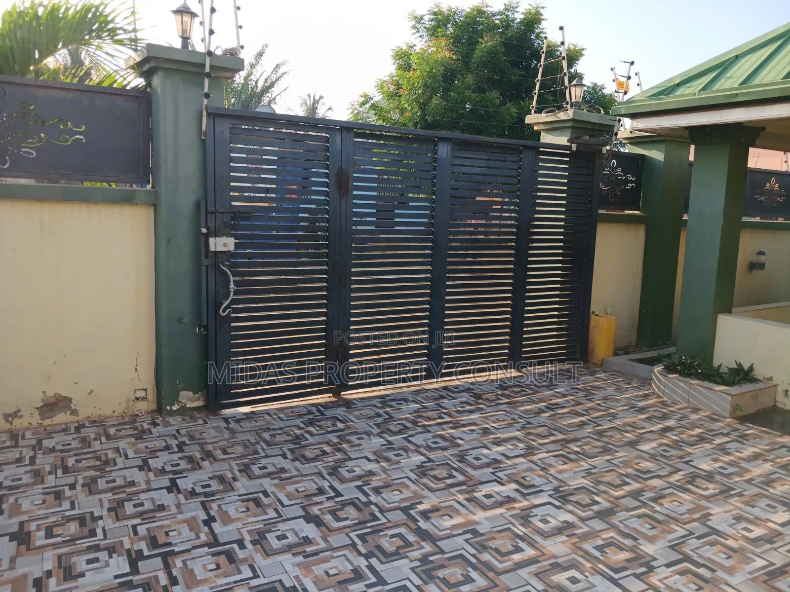 2bdrm House in Lekma Enclave, Tsui-Bleoo for sale