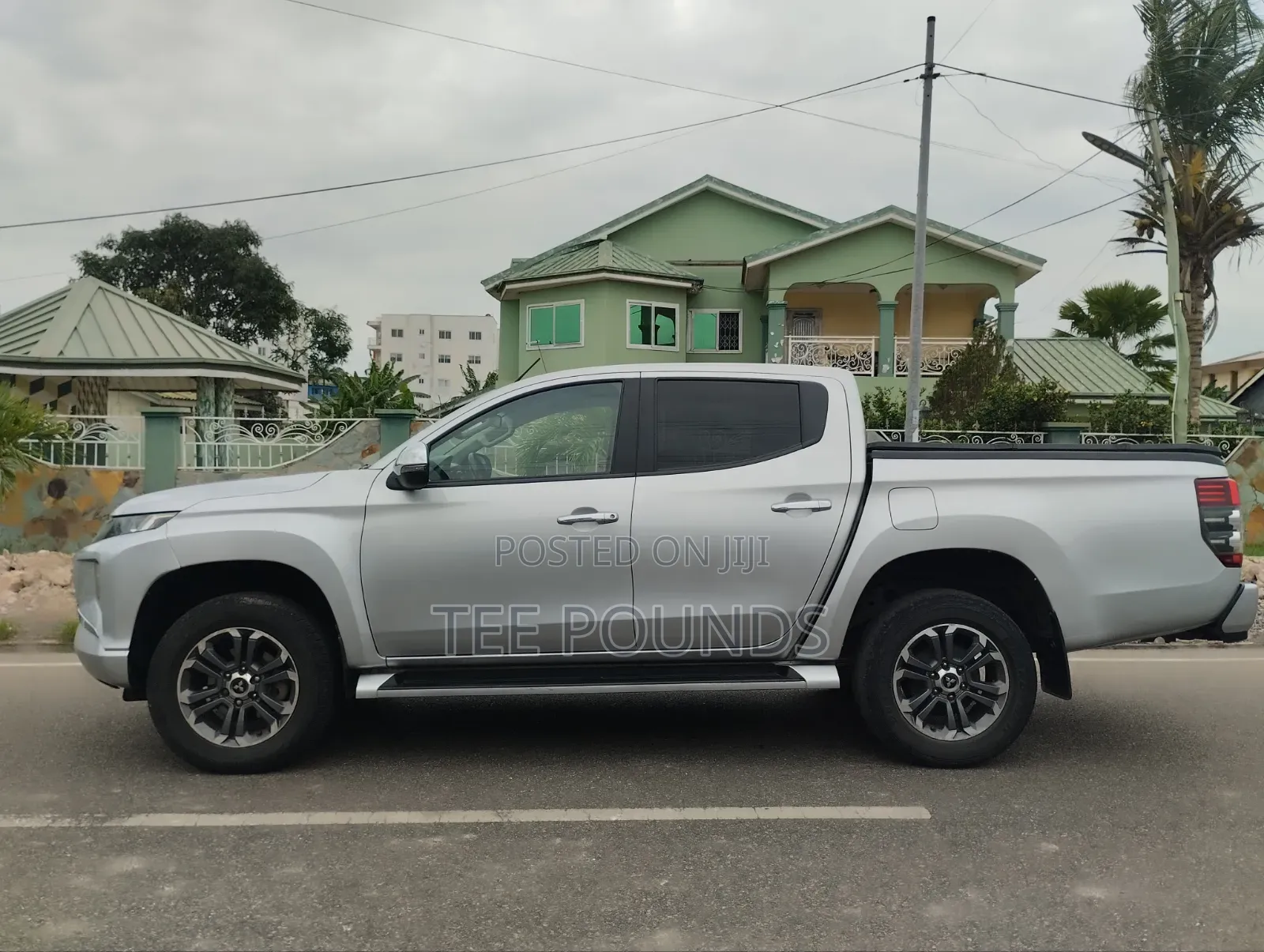 Mitsubishi L200 2020 Silver