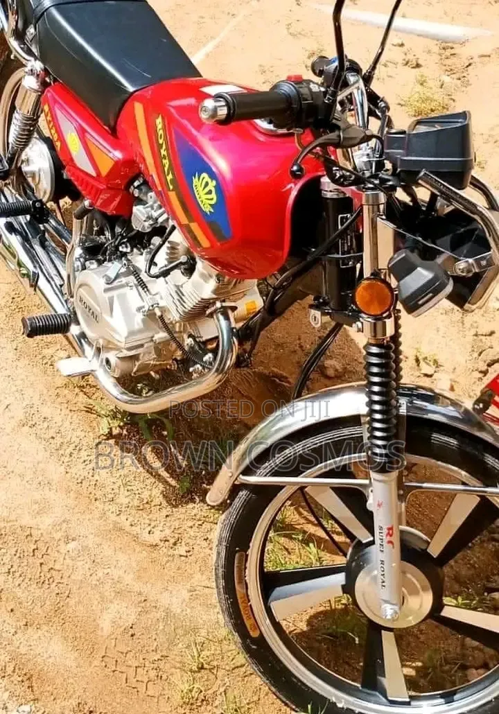 New Royal RY125 2026 Red
