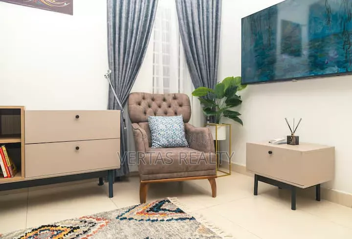 2-Bedroom Apartment, Central Teshie. 7 Mins From Labadi