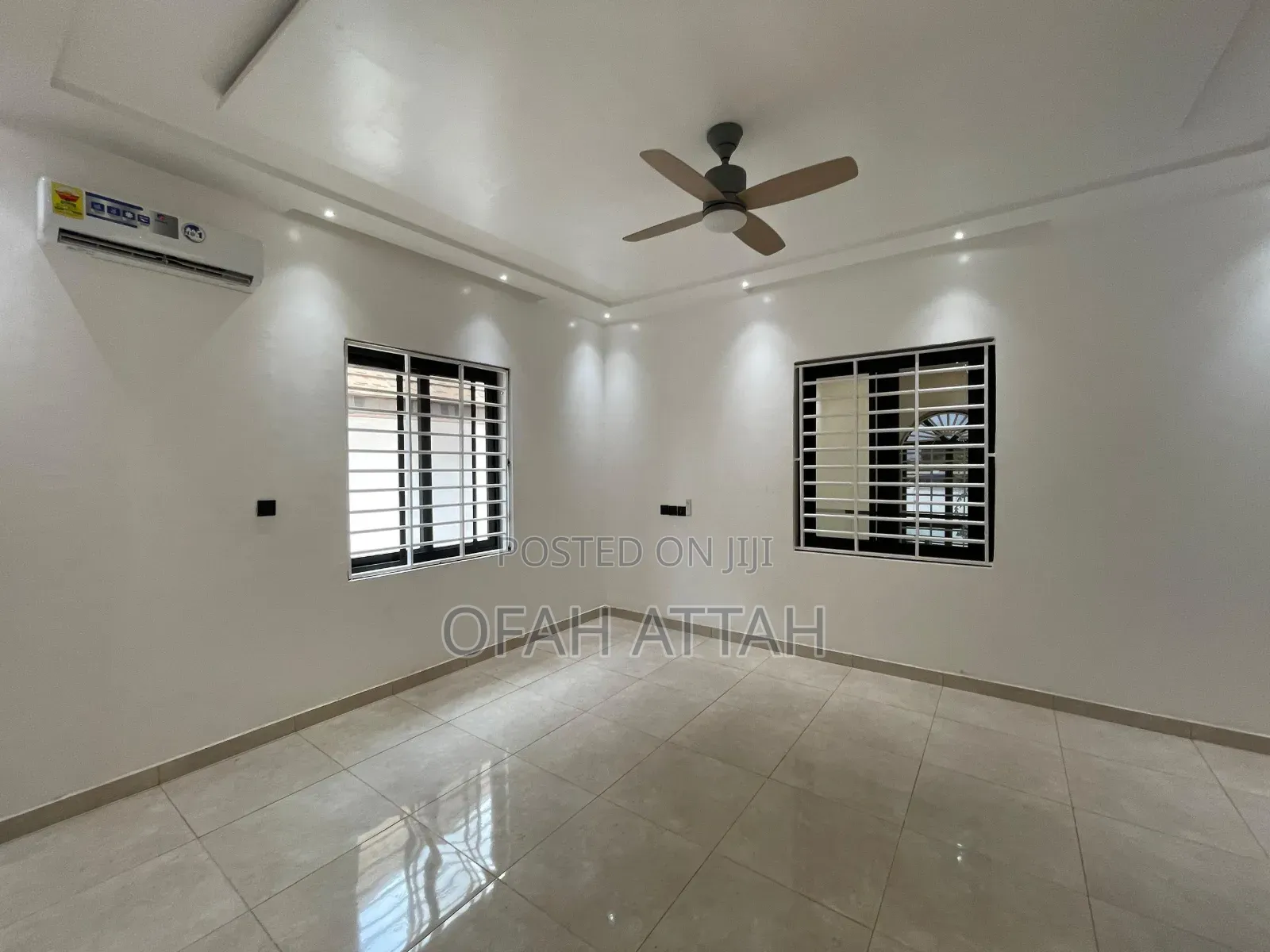 5bdrm Mansion in Santasi Brofoyedu, Kumasi Metropolitan for sale