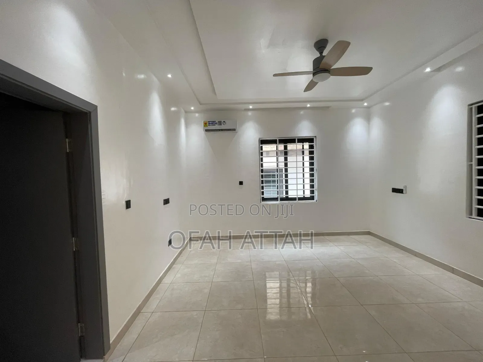 5bdrm Mansion in Santasi Brofoyedu, Kumasi Metropolitan for sale