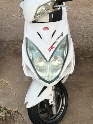 Kymco Xciting 2013 White