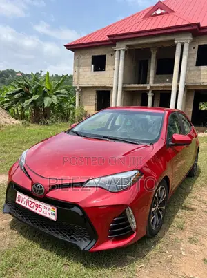 Toyota Corolla LE (1.8L 4cyl 2A) 2018 Red