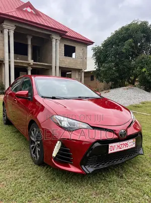 Toyota Corolla LE (1.8L 4cyl 2A) 2018 Red