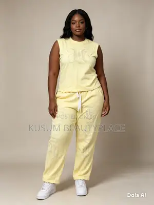Authentic Short Sleeved Top and Down
