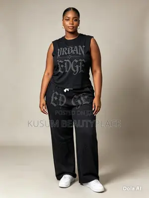 Authentic Short Sleeved Top and Down