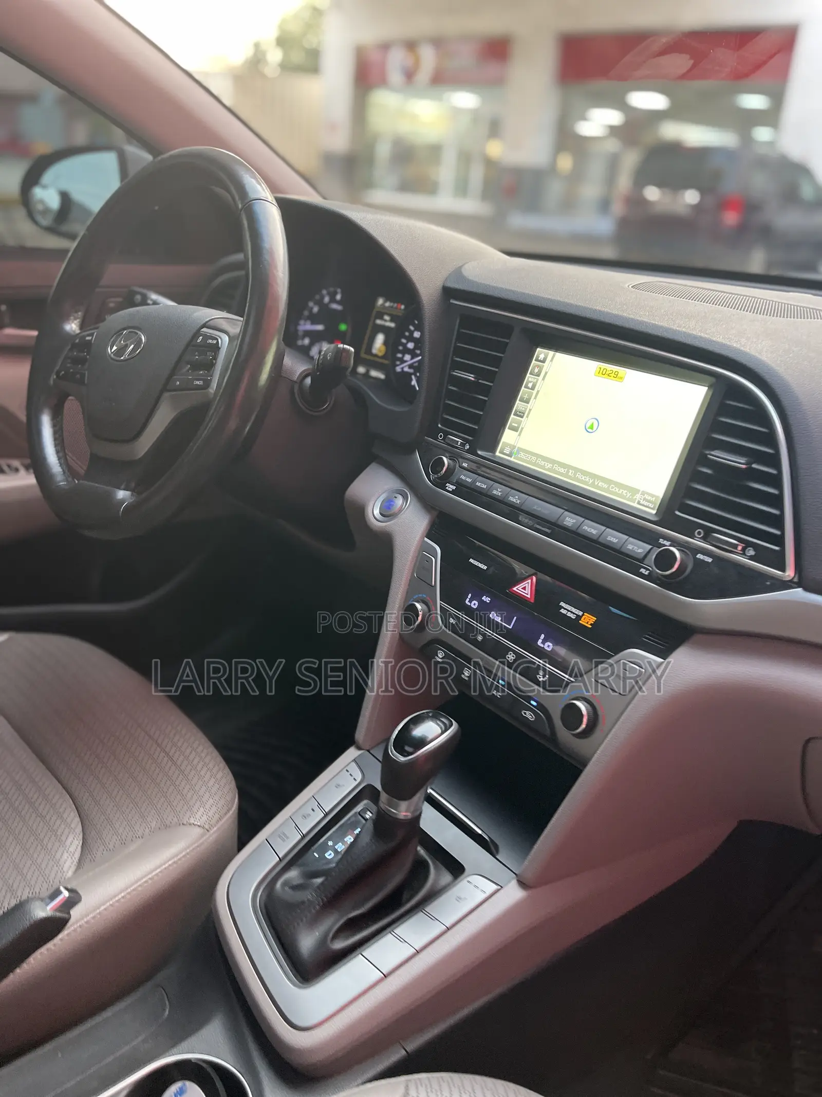 Hyundai Elantra Limited Sedan FWD (2.0L 4cyl 6A) 2017 White