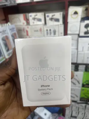Apple iPhone Battery Pack (MagSafe) – Original, Sealed