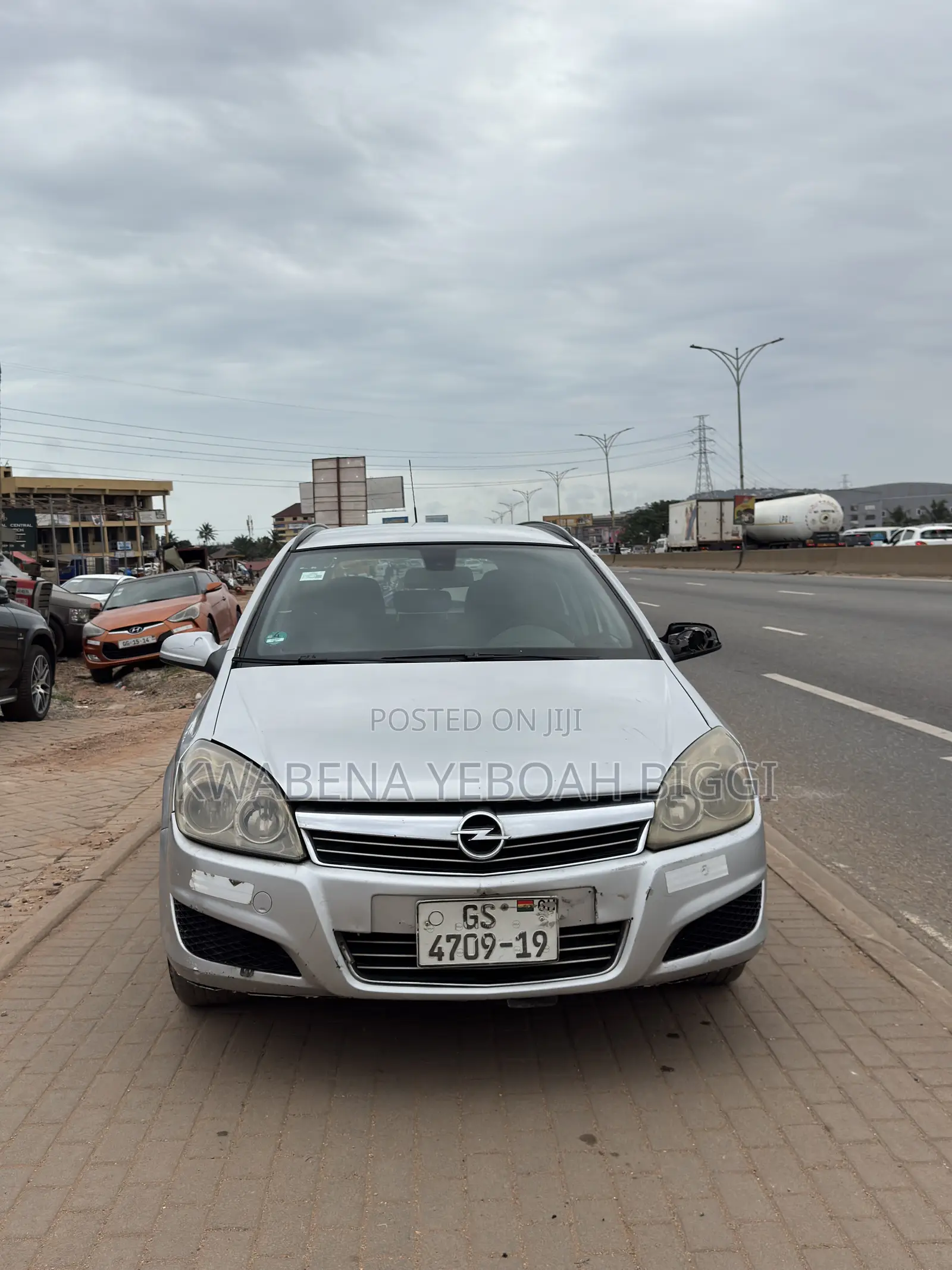 Opel Astra 1.9 CDTi Enjoy 2010 Silver