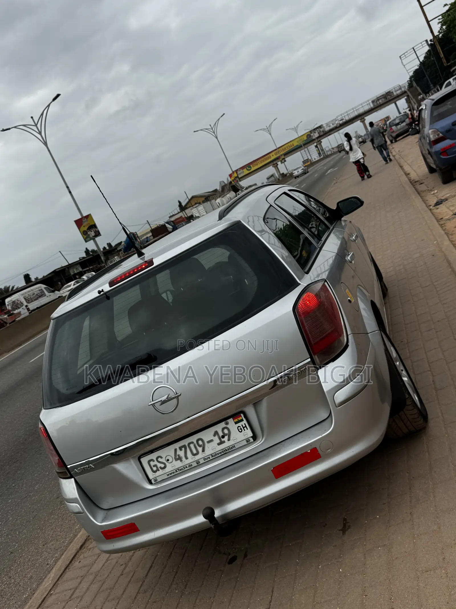 Opel Astra 1.9 CDTi Enjoy 2010 Silver