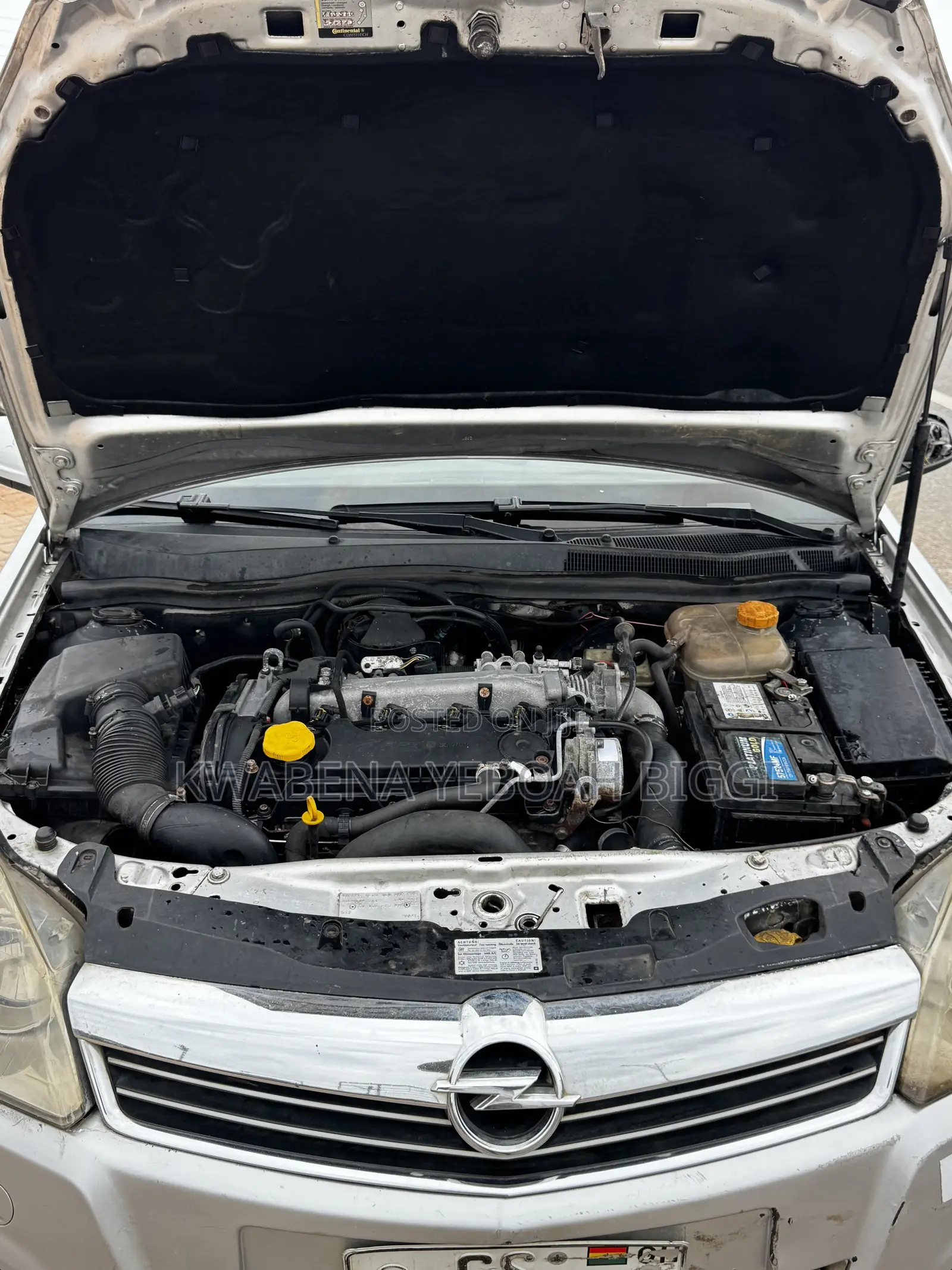 Opel Astra 1.9 CDTi Enjoy 2010 Silver