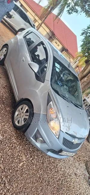 Chevrolet Spark 2012 Silver